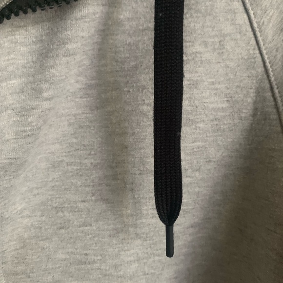 American Eagle full zip, active flex hoodie - Picture 2 of 8